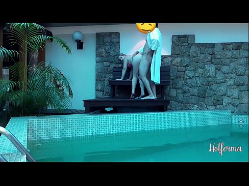 ❤️ Ông chủ mời người giúp việc đến hồ bơi, nhưng không thể cưỡng lại được ️ Video qua đường hậu môn ở% vi.pornma-com.ru% ☑
